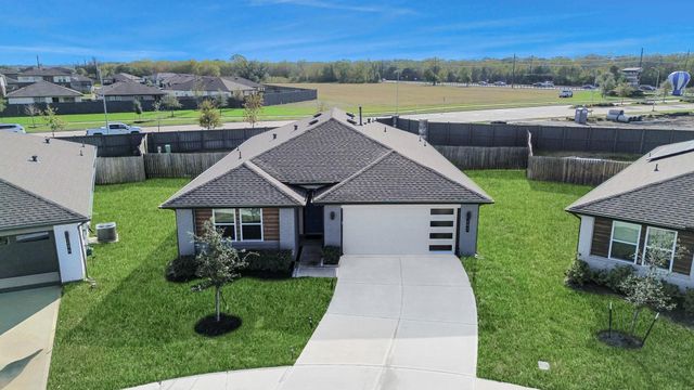 202 Serena Park Lane, Rosharon, TX 77583