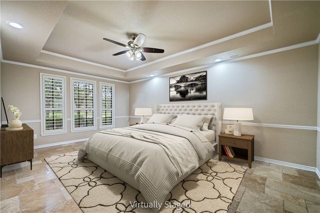 4705 Schwerin Lake Dr, Corpus Christi, TX 78413