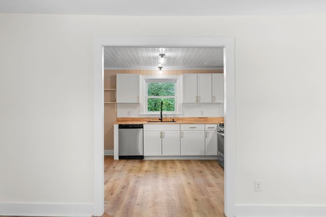 705 Williams Ln, Clarksville, TN 37040