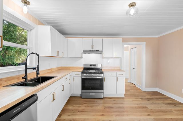 705 Williams Ln, Clarksville, TN 37040