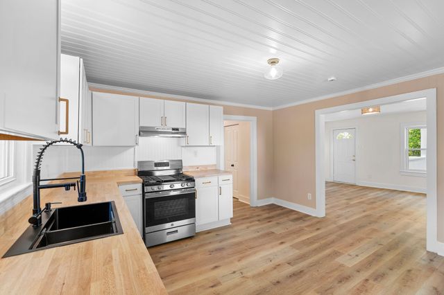 705 Williams Ln, Clarksville, TN 37040