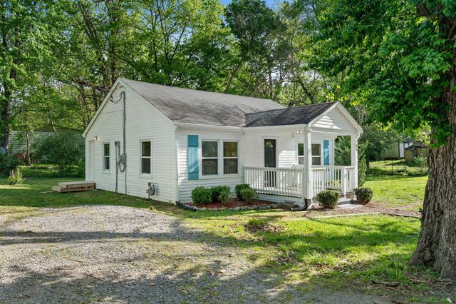 705 Williams Ln, Clarksville, TN 37040