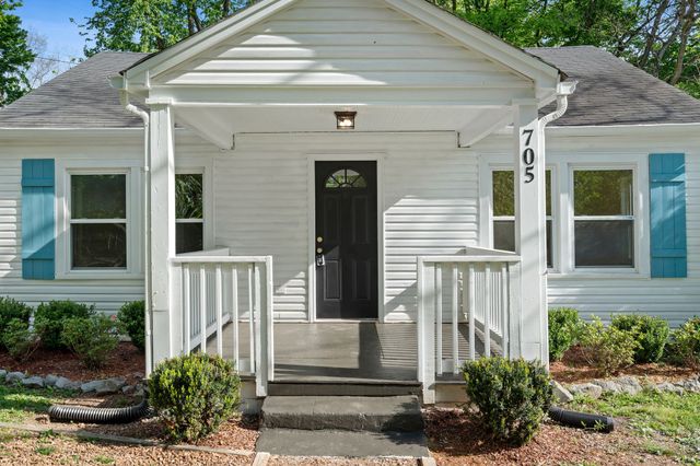 705 Williams Ln, Clarksville, TN 37040