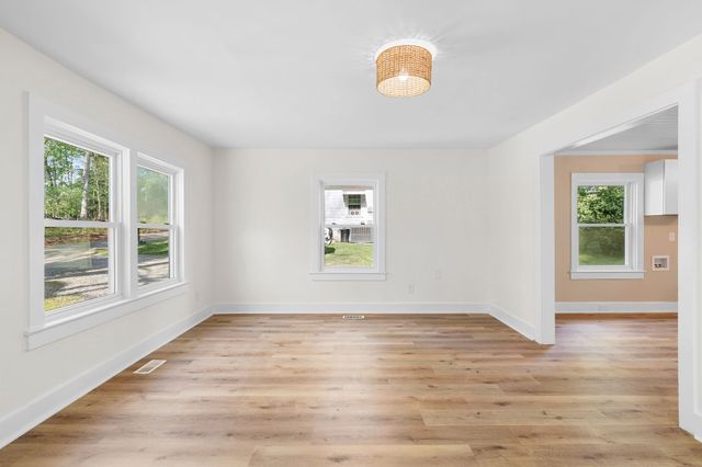 705 Williams Ln, Clarksville, TN 37040