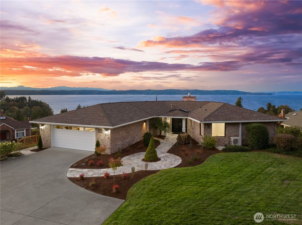 31012 36th Avenue SW, Federal Way, WA 98023