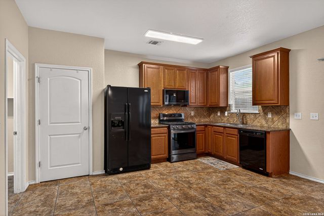 10713 Gemsbuck Lodge, San Antonio, TX 78245