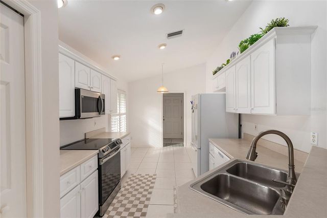 2602 SW 20TH CIRCLE, Ocala, FL 34471