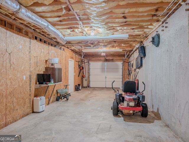 249 Legacy Drive, Hoschton, GA 30548