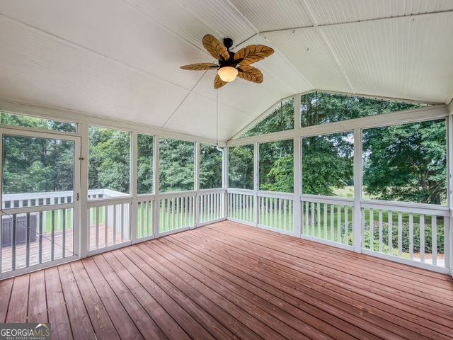 249 Legacy Drive, Hoschton, GA 30548