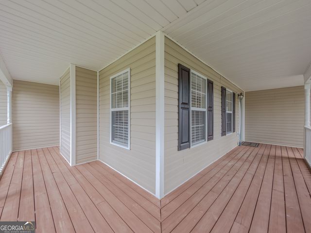 249 Legacy Drive, Hoschton, GA 30548