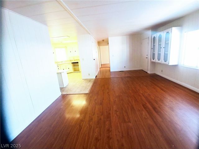 3510 Estes Park Drive, Las Vegas, NV 89122