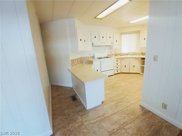 3510 Estes Park Drive, Las Vegas, NV 89122