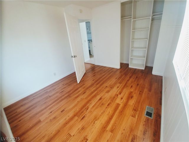 3510 Estes Park Drive, Las Vegas, NV 89122