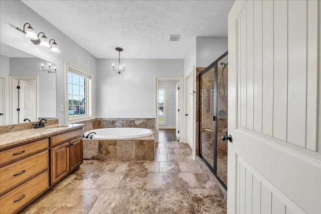 71 Lancaster St, Hillsboro, TN 37342