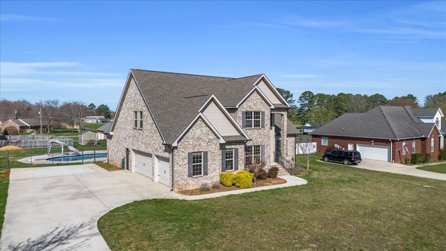 71 Lancaster St, Hillsboro, TN 37342