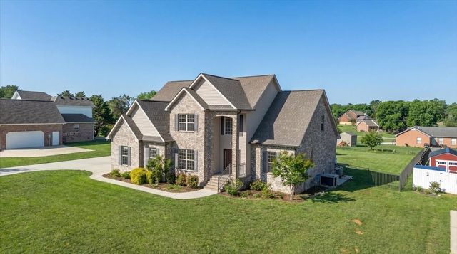 71 Lancaster St, Hillsboro, TN 37342