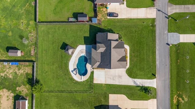 71 Lancaster St, Hillsboro, TN 37342