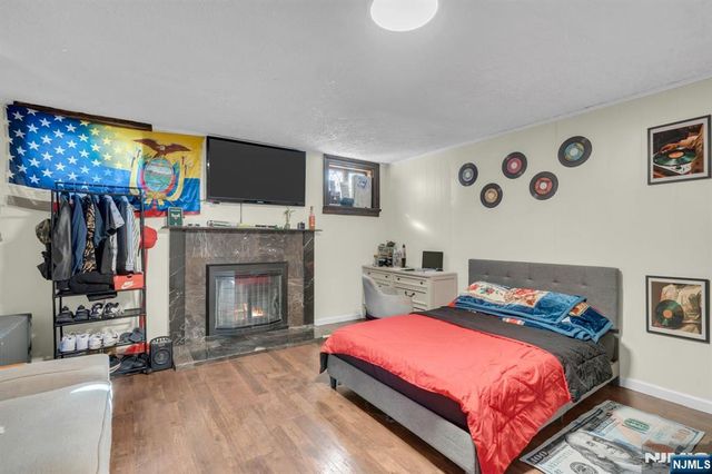 297 Hamilton Place, Hackensack, NJ 07601