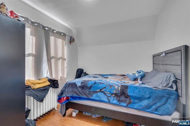 297 Hamilton Place, Hackensack, NJ 07601