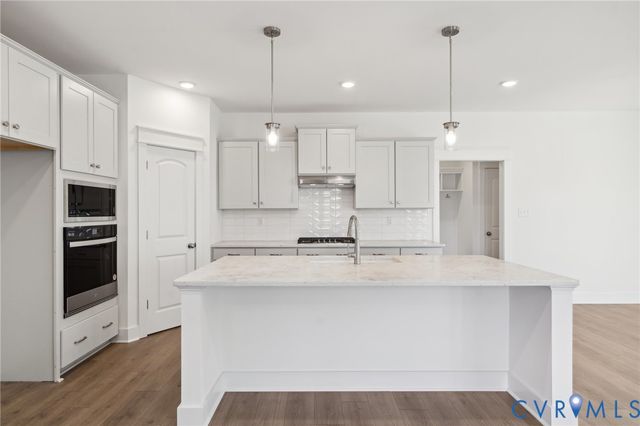 16730 Chesler Way, Moseley, VA 23120