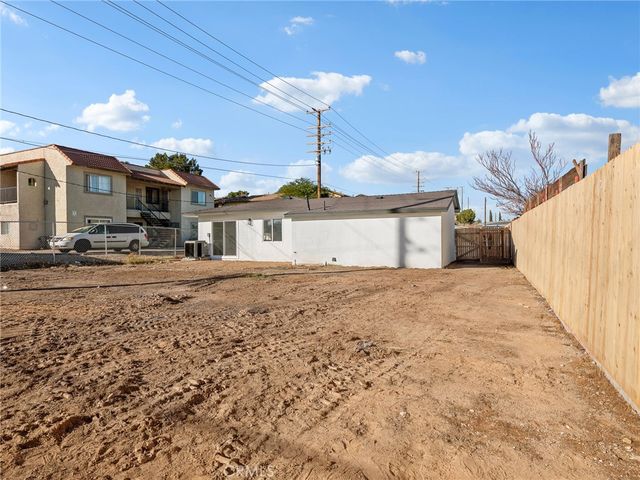 840 E Virginia, Barstow, CA 92311