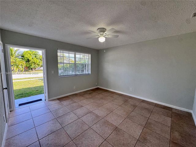 1951 SW 67th Ter, North Lauderdale, FL 33068