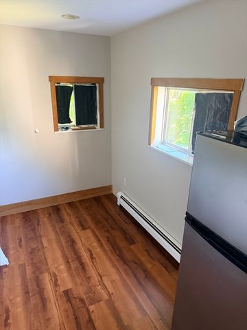 42 Pacific 2L, Rockland, MA 02370