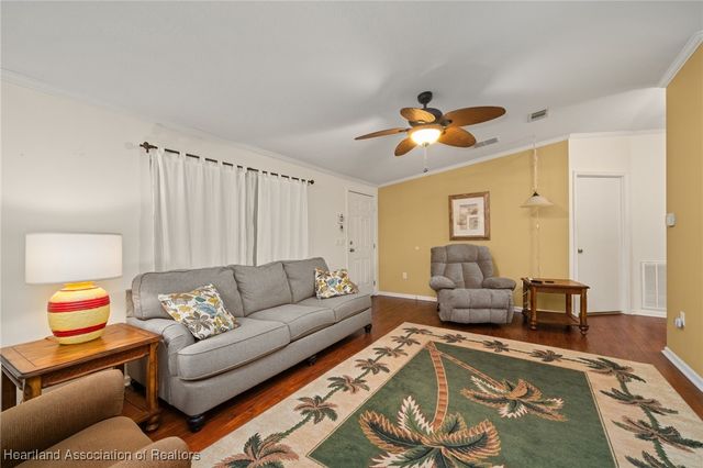 124 Sunbird Square, Sebring, FL 33872