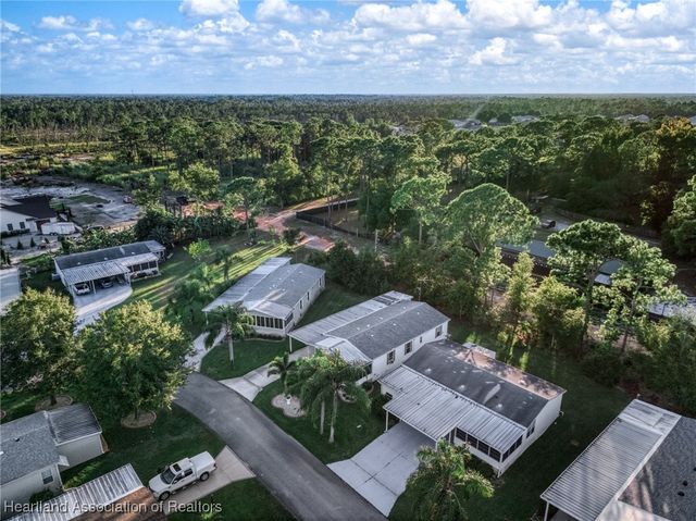 124 Sunbird Square, Sebring, FL 33872