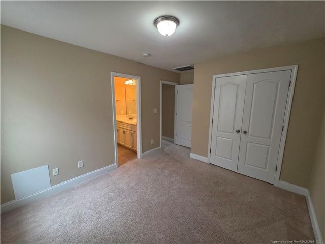 231 Snipe Court, Raeford, NC 28376