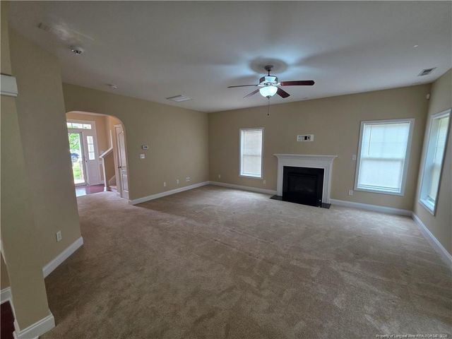 231 Snipe Court, Raeford, NC 28376