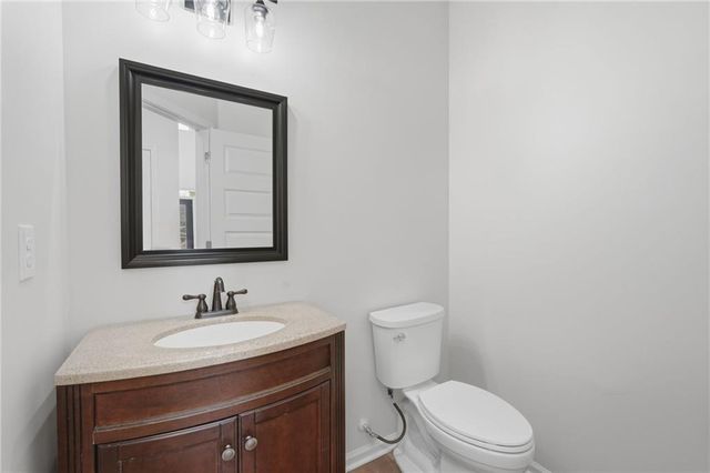 5930 Country Lake Road, Cumming, GA 30041