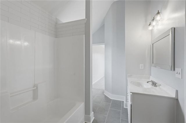 5930 Country Lake Road, Cumming, GA 30041