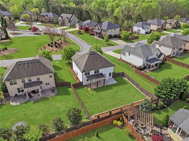 5930 Country Lake Road, Cumming, GA 30041