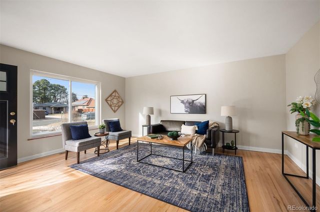 2540 Magnolia Street, Denver, CO 80207