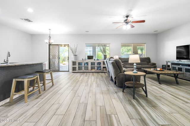 23523 N 117TH Drive, Sun City, AZ 85373