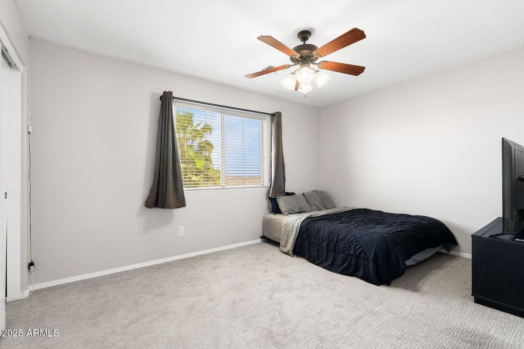 Image 43 of property listing at 23523 N 117TH Drive, Sun City, AZ 85373