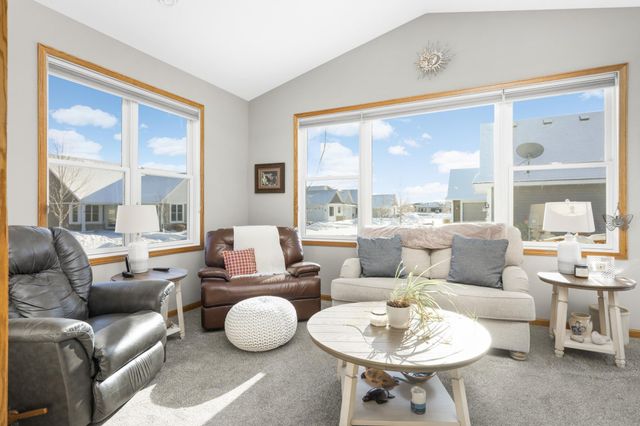 14952 Empress Avenue N, Hugo, MN 55038