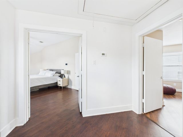 5810 Darling Street F, Houston, TX 77007