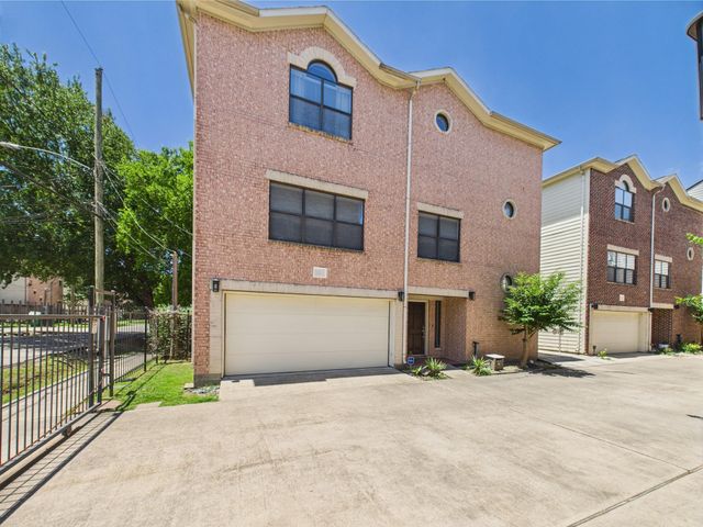 5810 Darling Street F, Houston, TX 77007