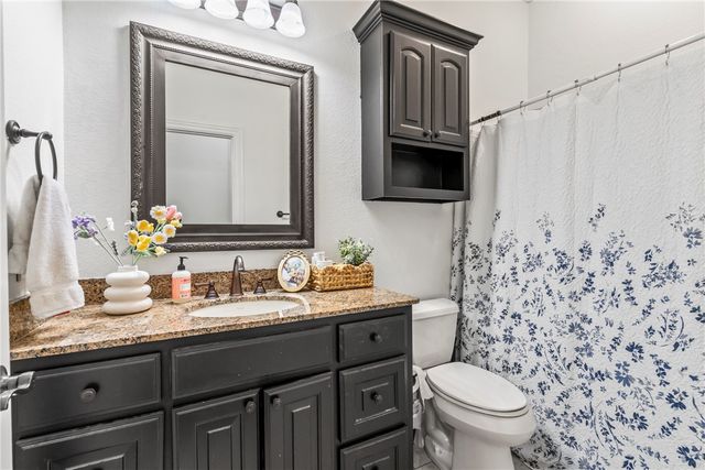 207 N Angel Falls Lane, Springdale, AR 72762