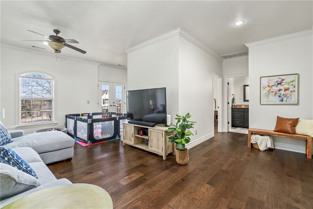 207 N Angel Falls Lane, Springdale, AR 72762