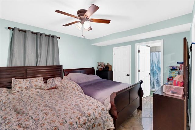 1847 Maple DR, Fort Myers, FL 33907