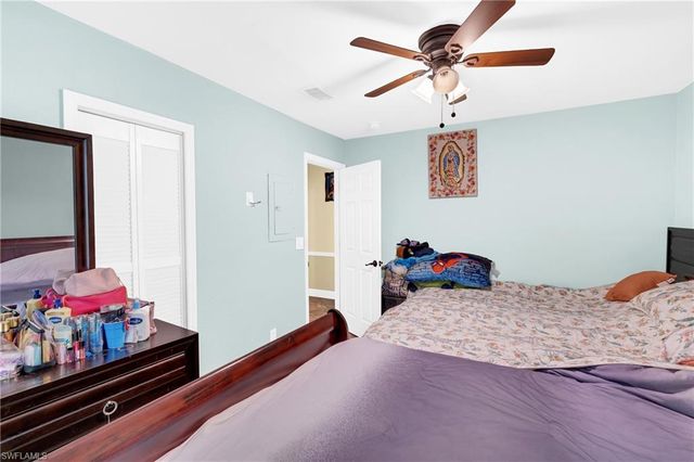 1847 Maple DR, Fort Myers, FL 33907