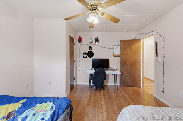 15171 N Lost City Road E, Hulbert, OK 74441