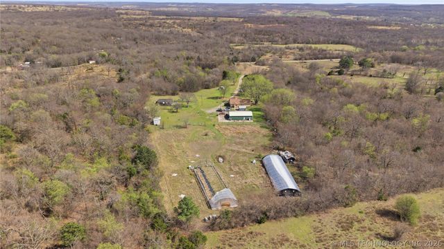 15171 N Lost City Road E, Hulbert, OK 74441