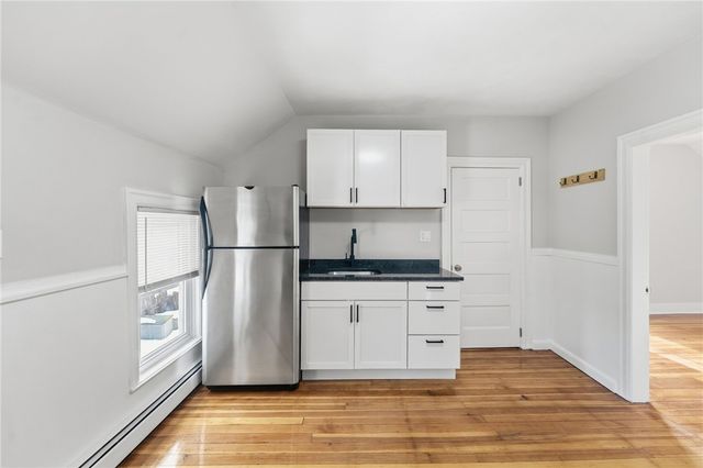 82 Hillcrest Avenue, Pawtucket, RI 02860