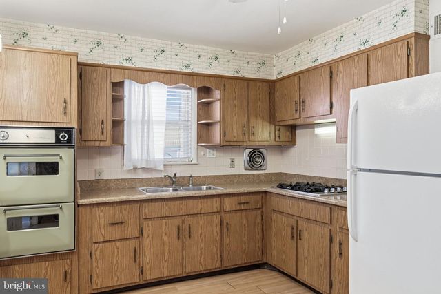 1333 SHELMIRE AVE, Philadelphia, PA 19111