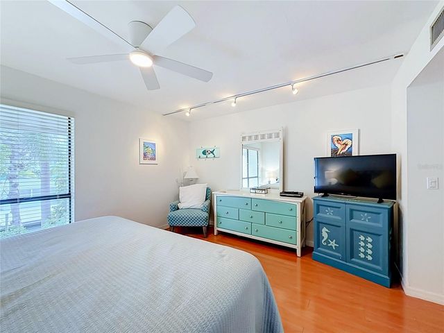 1801 GULF DRIVE N 248, Bradenton Beach, FL 34217