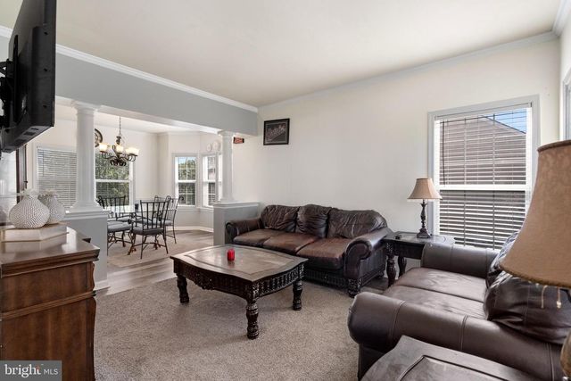 31 RULAND DR, Bunker Hill, WV 25413